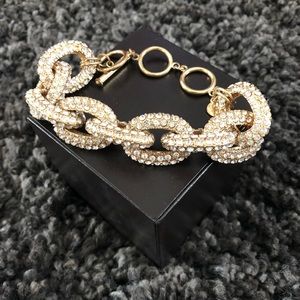 Chunky fashion bracelet